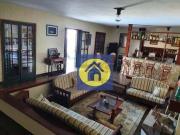 Casa com 3 dormitórios à venda, 420 m² por R$...