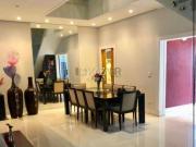 Casa com 3 dormitórios à venda, 425 m² por R$...