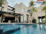 Casa com 3 dormitórios à venda, 430 m² por R$...