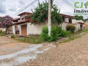 Casa com 3 dormitórios à venda, 450 m² por R$...