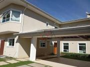 Casa com 3 dormitórios à venda, 450 m² por R$...