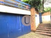 Casa com 3 dormitórios à venda, 450 m² por R$...