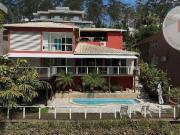 Casa com 3 dormitórios à venda, 450 m² por R$...