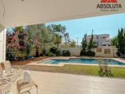 Casa com 3 dormitórios à venda, 458 m² por R$...