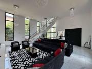 Casa com 3 dormitórios à venda, 460 m² por R$ 2.600.000...
