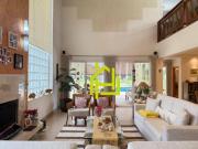 Casa com 3 dormitórios à venda, 492 m² por R$...