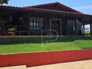 Casa com 3 dormitórios à venda, 517 m² por R$...