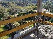 Casa com 3 dormitórios à venda, 523 m² por R$...