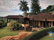 Casa com 3 dormitórios à venda, 532 m² por R$...
