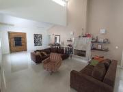 Casa com 3 dormitórios à venda, 550 m² por R$...