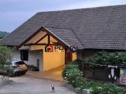 Casa com 3 dormitórios à venda, 557 m² por R$...