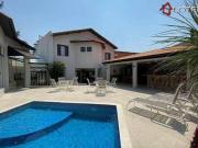 Casa com 3 dormitórios à venda, 570 m² por R$...