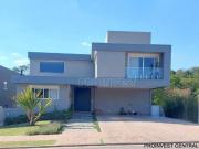 Casa com 3 dormitórios à venda, 612 m² por R$...