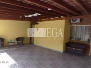 Casa com 3 dormitórios à venda, 70 m² por R$ 400.000...
