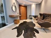 Casa com 3 dormitórios à venda, 733 m² por R$...