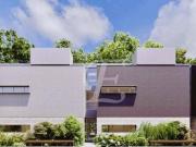 Casa com 3 dormitórios à venda, 758 m² por R$...