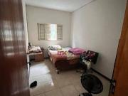 Casa com 3 dormitórios à venda, 80 m² por R$ 371.000...