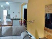 Casa com 3 dormitórios à venda, 83 m² por R$ 650.000...