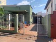 Casa com 3 dormitórios à venda, 84 m² por R$ 380.000,00...