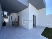 Casa com 3 dormitórios à venda, 85 m² por R$ 390.000,00...