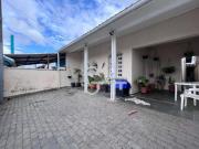 Casa com 3 dormitórios à venda, 93 m² por R$ 350.000,00...