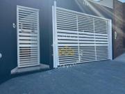 Casa com 3 dormitórios à venda, 93 m² por R$ 670.000,00...