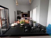 Casa com 3 dormitórios à venda, 95 m² por R$ 930.000,00...