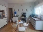 Casa com 3 dormitórios à venda, 96 m² por R$ 450.000...