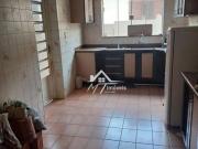Casa com 3 dormitórios à venda, 98 m² por R$ 600.000...