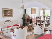 Casa com 3 dormitórios à venda, 992 m² por R$...