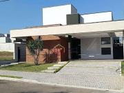 Casa com 3 dormitórios à venda por R$ 1.240.000,00...