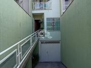 CASA COM 3 DORMITÓRIOS E 3 VAGAS DE GARAGEM NA VILA GRANADA