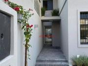 #=Casa com 3 Dormitórios e 5 banheiros à Venda, 108 m²...