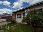 Casa com 3 dormitórios em Cachoeirinha