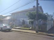 Casa com 3 dormitórios em Cachoeirinha