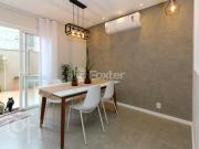 Casa com 3 dormitórios em Canoas