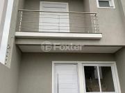 Casa com 3 dormitórios em Canoas