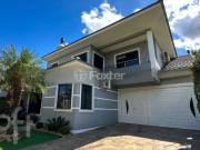 Casa com 3 dormitórios em Canoas