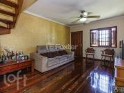Casa com 3 dormitórios em Porto Alegre