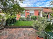 Casa com 3 dormitórios em Porto Alegre
