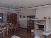 Casa com 3 dormitórios em Porto Alegre