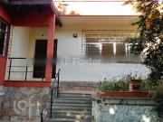 Casa com 3 dormitórios em Porto Alegre