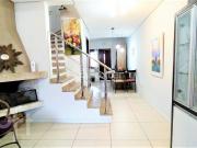 Casa com 3 dormitórios em Porto Alegre