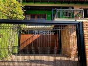 Casa com 3 dormitórios em Porto Alegre