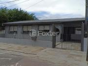 Casa com 3 dormitórios em Porto Alegre
