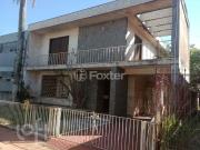 Casa com 3 dormitórios em Porto Alegre