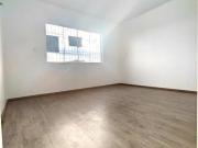 Casa com 3 dormitórios no bairro Esplanada em Caxias do Sul