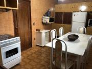 Casa com 3 dormitórios para alugar, 125 m² por R$...