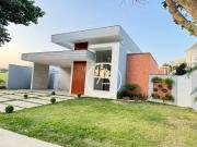 Casa com 3 dormitórios para alugar, 155 m² por R$...
