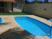 Casa com 3 dormitórios para alugar, 200 m² por R$...